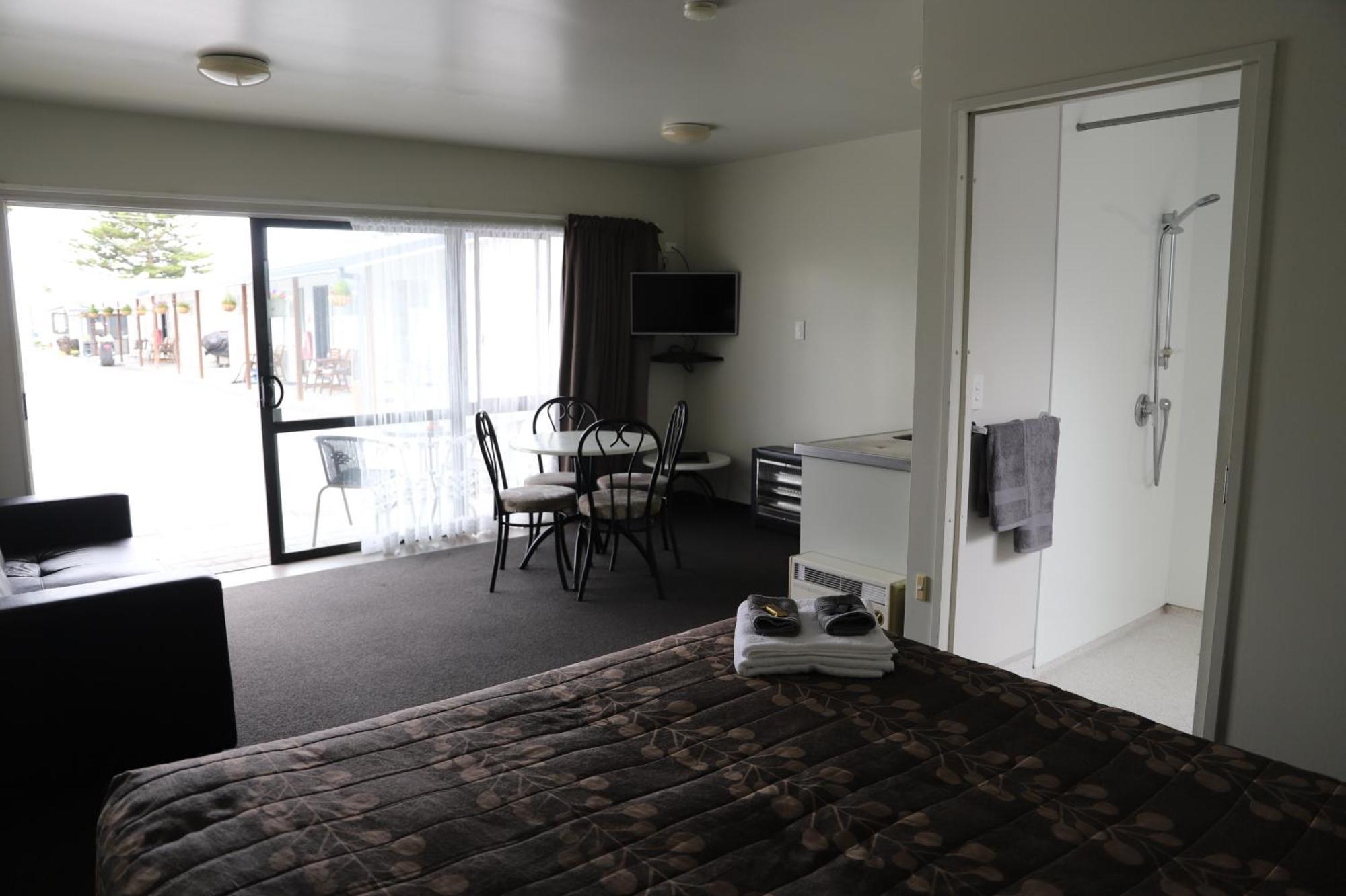 Sierra Beachfront Motel ไคคูรา ภายนอก รูปภาพ